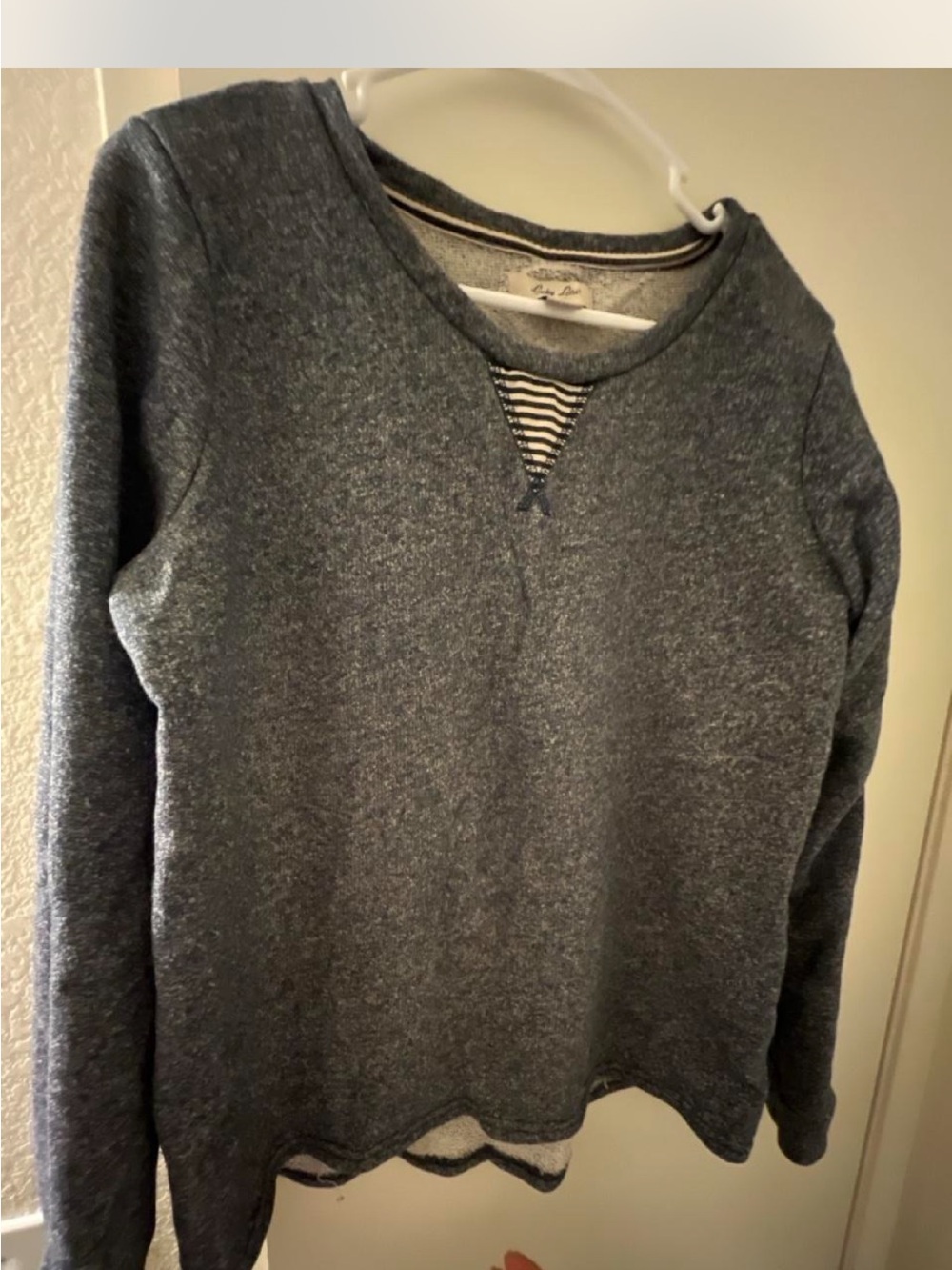 Crewneck Sweatshirt with V-Stitch Detail